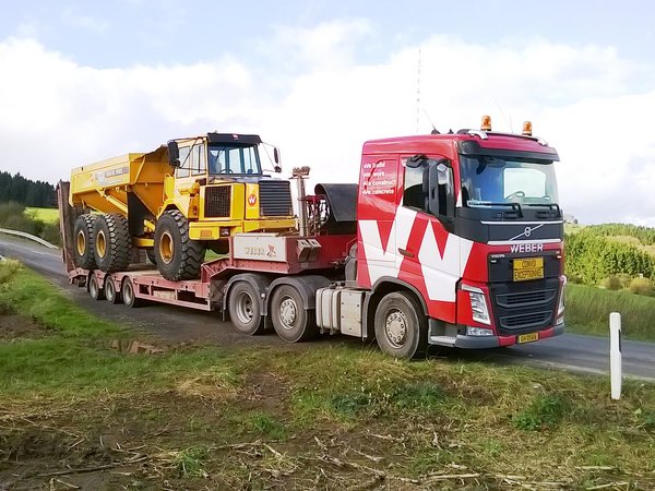 Truck with the 'W' logo from the corporate identity